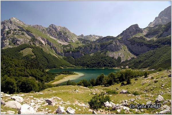 29_trnovacko _lake.jpg - Trnovacko lake, Maglic mountain, Montenegro
